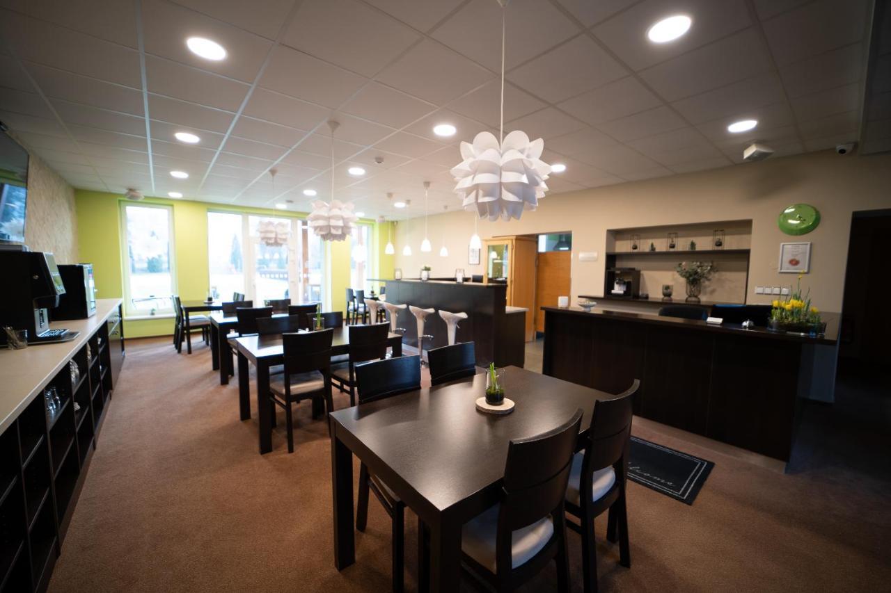 Garni Hotel Svitavy Dış mekan fotoğraf